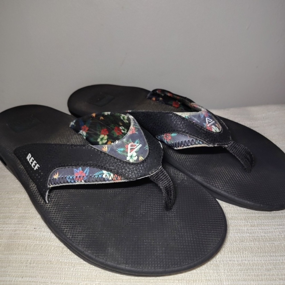 Vintage Reef Men's Fanning Thong Flip Flop Bottle Opener‎ Sandals Floral 12? 04